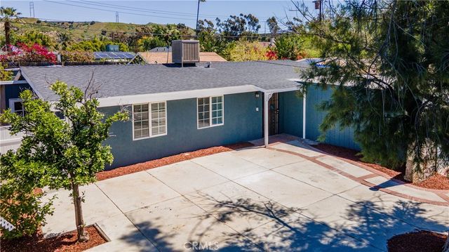 11876 Dronfield Ave, Pacoima, CA 91331