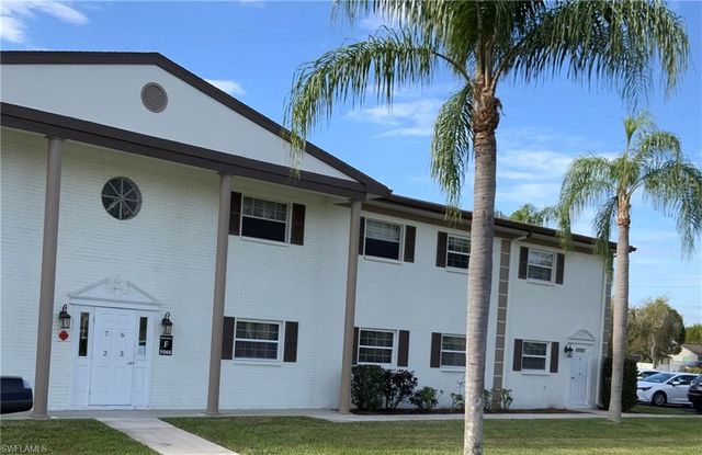 7055 New Post Dr #5, North Fort Myers, FL 33917