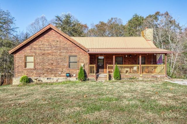 207 High Meadow Dr, Spencer, TN 38585