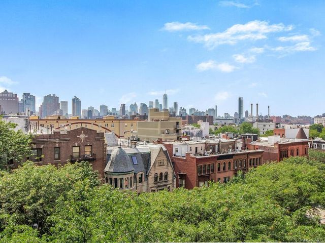 201 Clinton Avenue UNIT 8B, Brooklyn, NY 11205