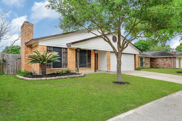 17918 Wolf Hollow Dr, Houston, TX 77084