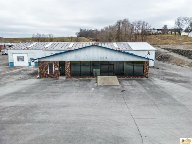 1072 Campbellsville Rd, Columbia, KY 42728