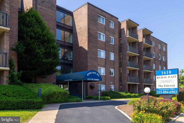 1610 The Fairway W #404, Jenkintown, PA 19046