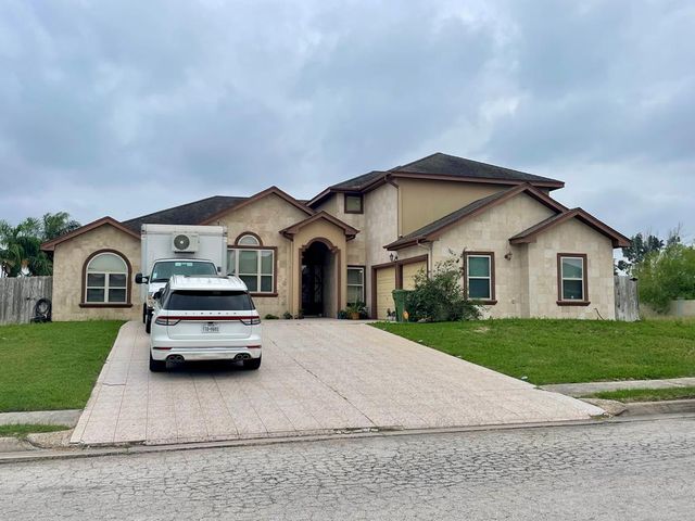 3218 Noble Dr, Brownsville, TX 78526