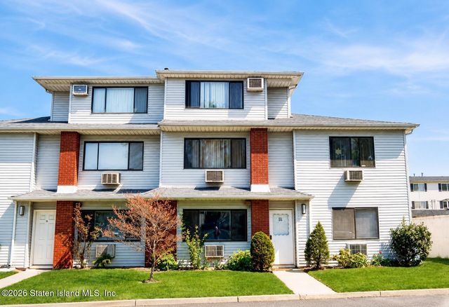 21 Richmond Ct #A, Staten Island, NY 10303