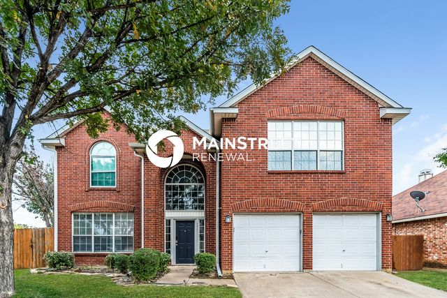 7501 Meadow Creek Dr, Fort Worth, TX 76123