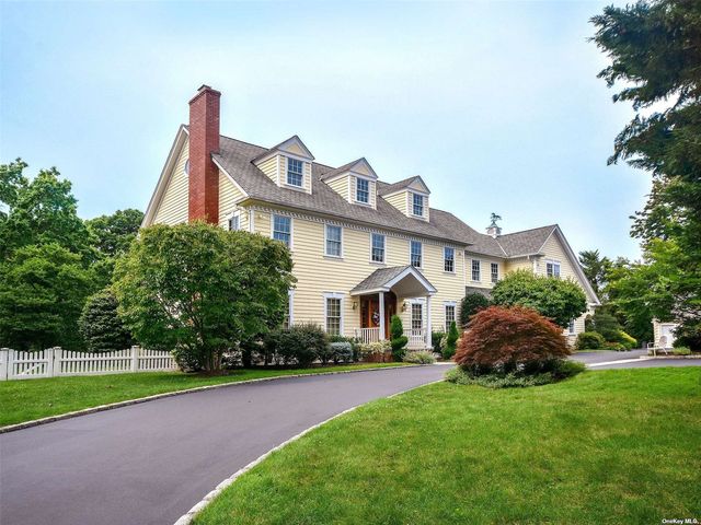 169 Colonial Parkway, Manhasset, NY 11030