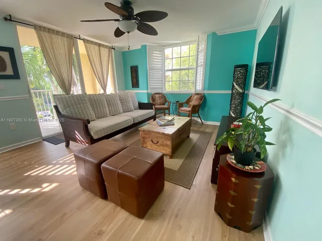 19655 E  Country Club Dr #6401, Aventura, FL 33180