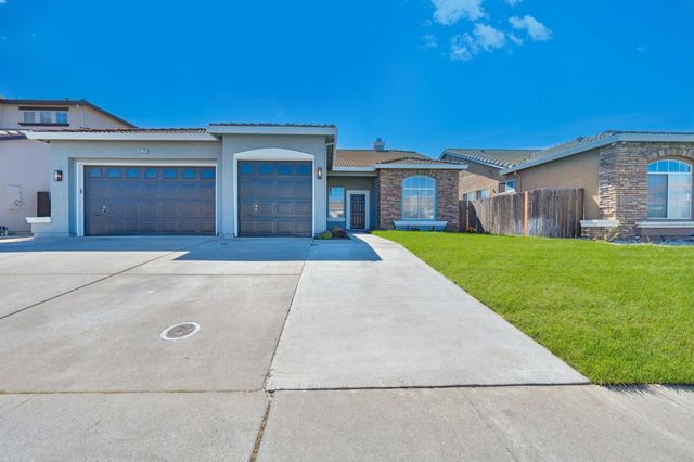 8129 Laguna Brook Way, Elk Grove, CA 95758