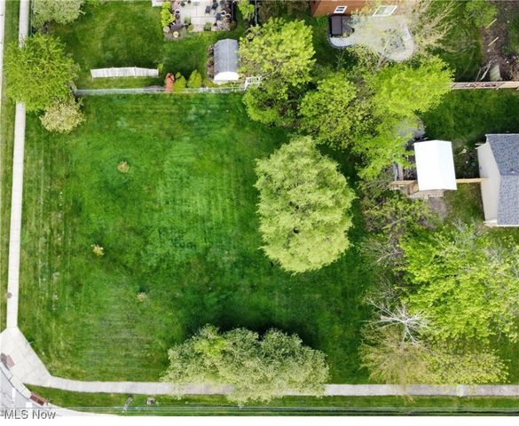 Pasadena Ave, Sheffield lake, OH 44054