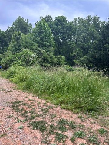 Lot 16 September Ln, Mount Airy, NC 27030