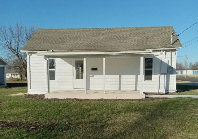 1202 W  Locust St, Bowling Green, MO 63334