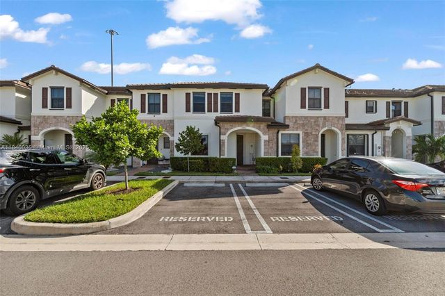 N.♡ ZIP Code: 33018 - HIALEAH, HIALEAH GARDENS, MIAMI LAKES, FL