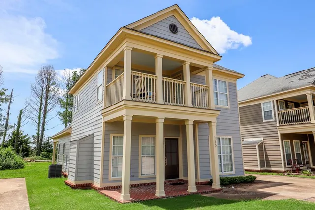 126 Chinkapin Loop, Oxford, MS 38655