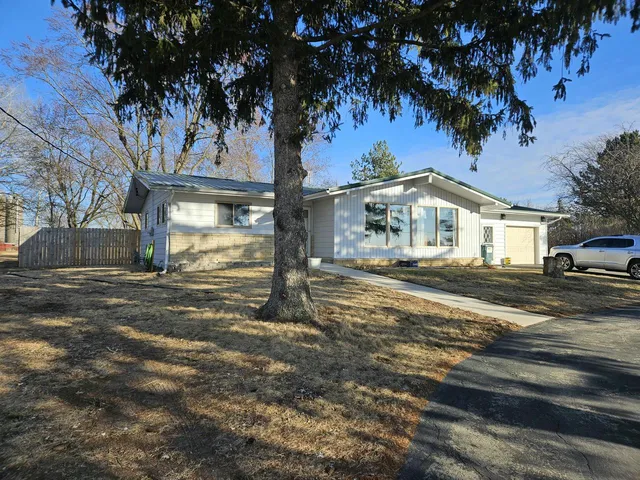 2992 122nd STREET, Franksville, WI 53126