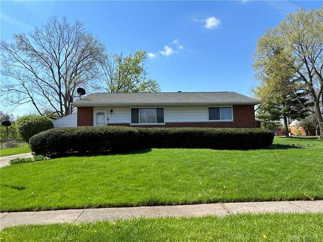 102 Molly Ave, Trotwood, OH 45426