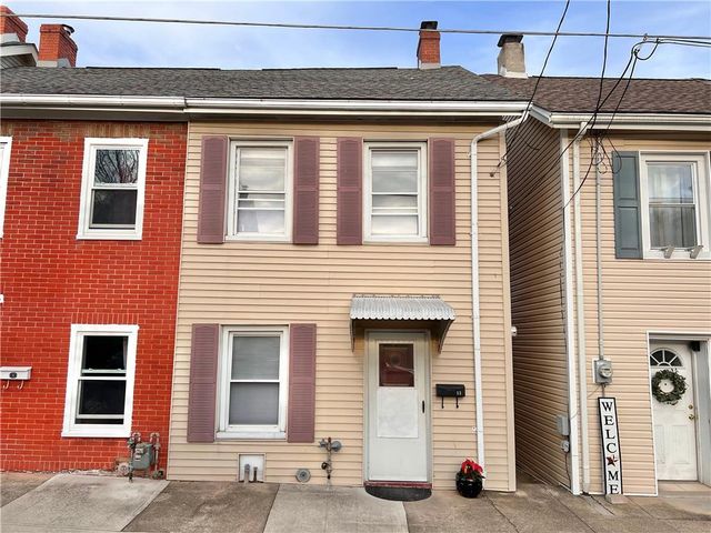13 S  3rd St, Coplay, PA 18037