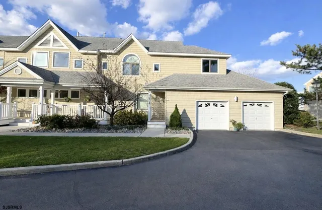 9 Catalina Dr #9, Linwood, NJ 08221