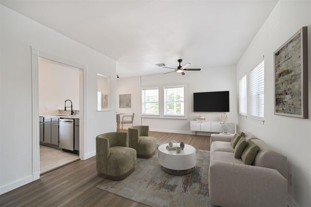 415 Fairview Ave #9, Houston, TX 77006