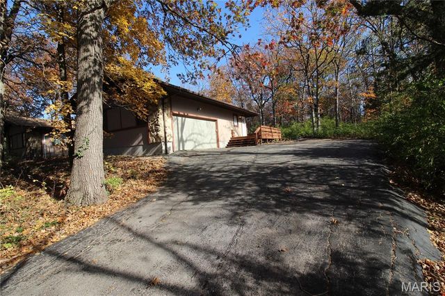 14 Rockwood Forest Gln, Eureka, MO 63025