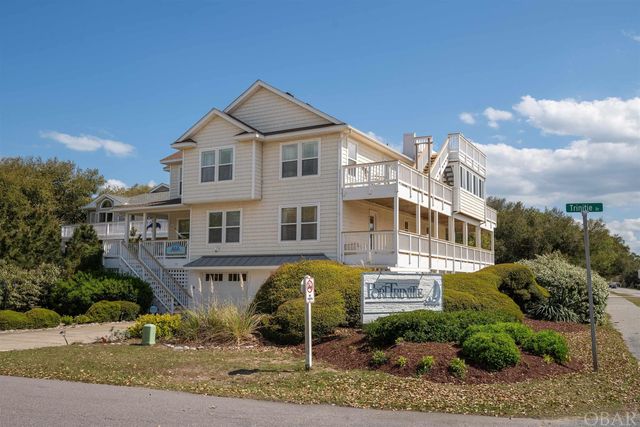 101 Trinitie Dr   #1, Kitty Hawk, NC 27949