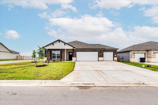 8716 Glade Dr, Temple, TX 76502