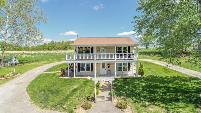 4292 Orchard Rd, New Haven, MO 63068