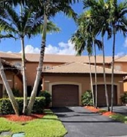 1531 Barcelona Way #3-30, Weston, FL 33327