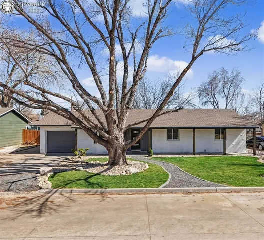 536 Barrett Ave, Canon City, CO 81212