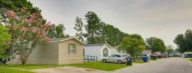 234 Miami Rd #16, Ladson, SC 29456