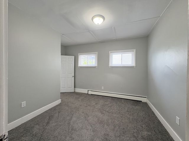 14 College St #1, Lewiston, ME 04240