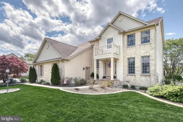21 Stone Run Dr, Mechanicsburg, PA 17050
