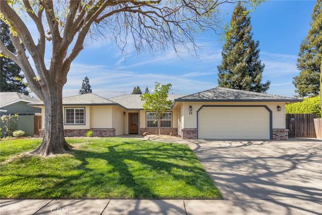 11 Kevin Ct, Chico, CA 95928