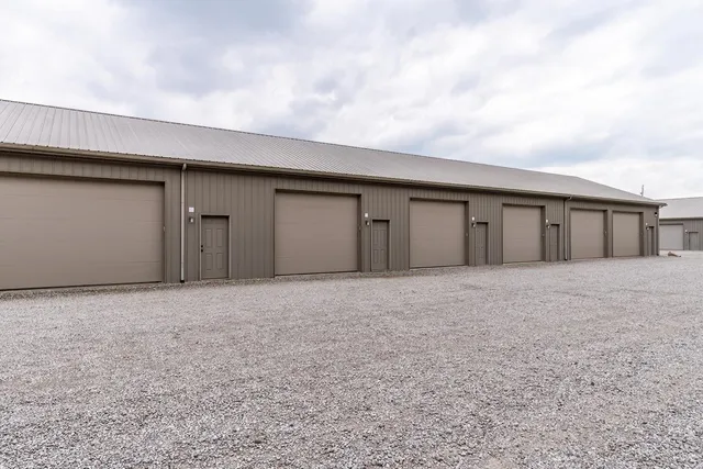 5110 N  450 W Garage #1-3, Angola, IN 46703