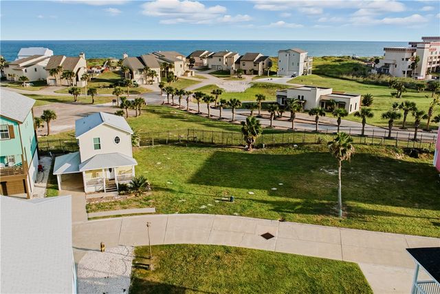 162 La Concha Blvd #5, Port Aransas, TX 78373