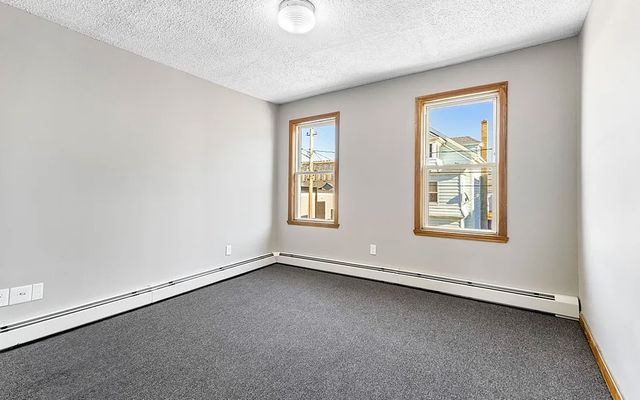 177 Tripp St #2N, Fall River, MA 02724