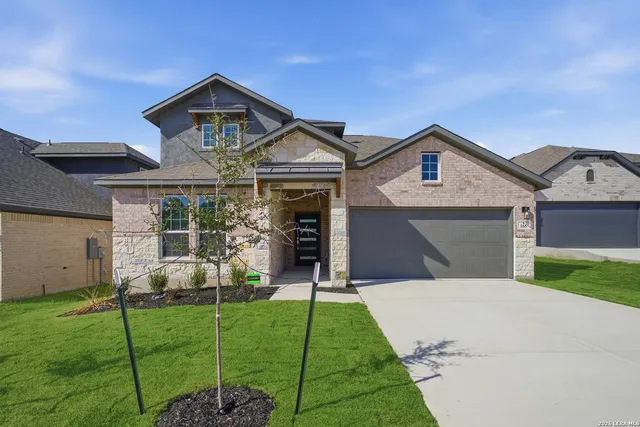 165 Hazel Way, Mico, TX 78066