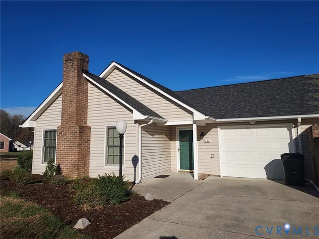 406 Stone Hearth Ct, Hopewell, VA 23860