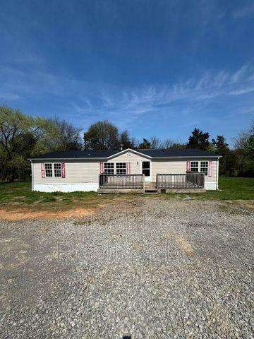 139 H St, Sweetwater, TN 37874