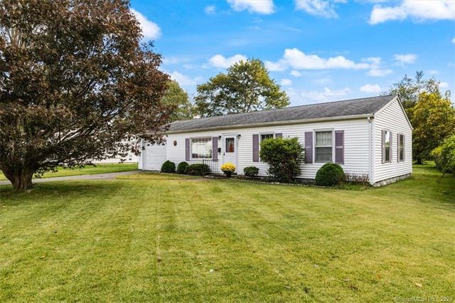 184 Indian Field Rd, Groton, CT 06340
