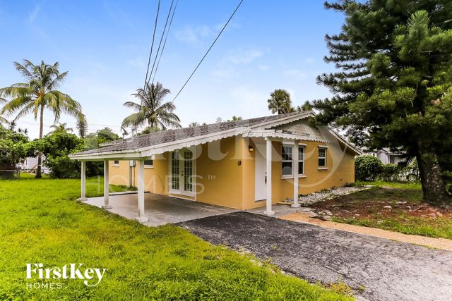 1940 SW 65th Ter, Pompano Beach, FL 33068