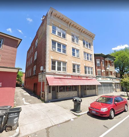 844 Park St, Hartford, CT 06106