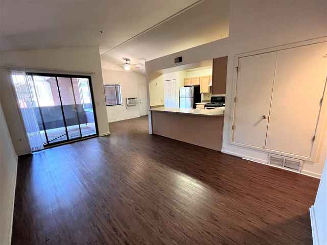 2142 Canyon Blvd #301, Boulder, CO 80302