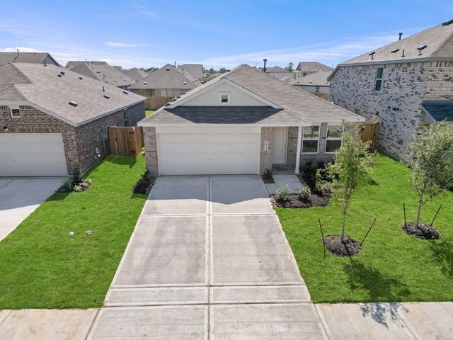 5130 Red Drum Dr, Baytown, TX 77521