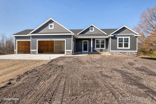 1282 Secluded Pines Dr, Sparta, MI 49345