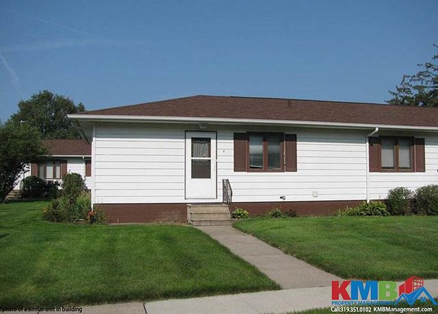 126 N  2nd St #4, West Branch, IA 52358