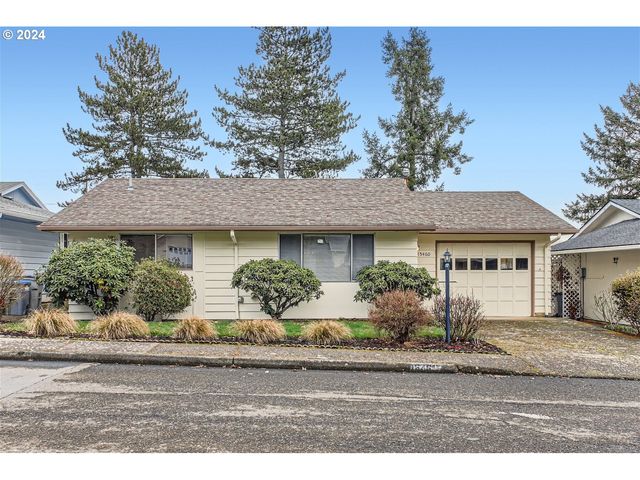15460 SW Royalty Pkwy, King City, OR 97224
