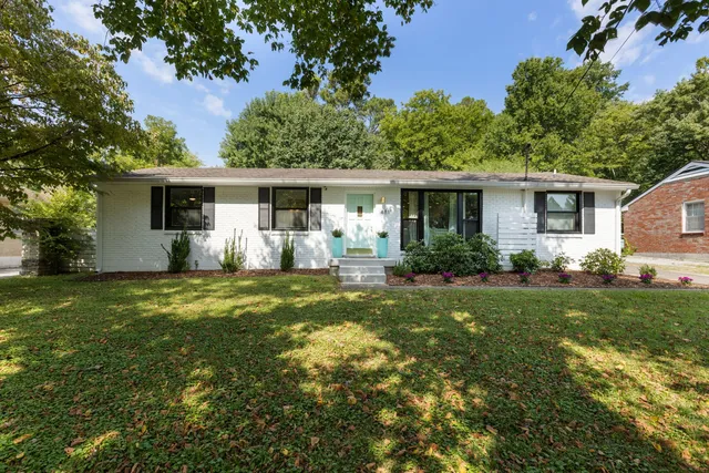 4815 Milner Dr, Nashville, TN 37211