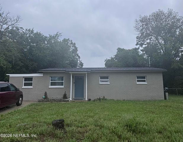 341 PARKWOOD Drive, Orange Park, FL 32073