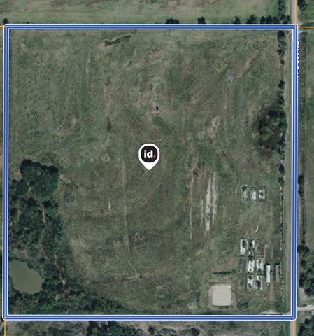 2271 3910th Rd, Dustin, OK 74839